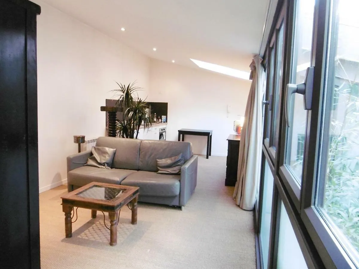 Loft Baron Bed & Breakfast Paris