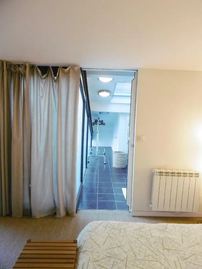 Loft Baron Bed and breakfast *
